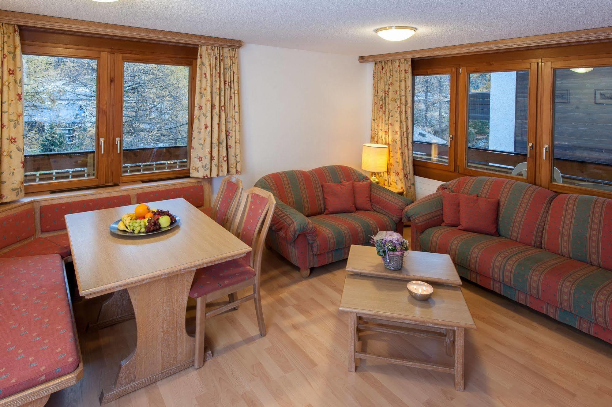 Appartements Zermatt Paradies Dış mekan fotoğraf