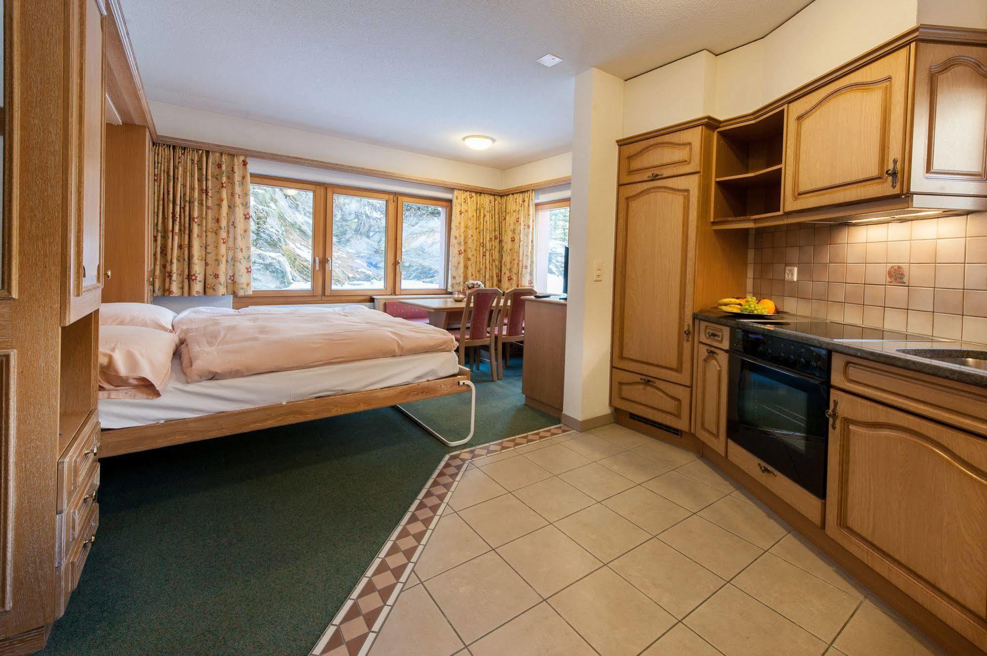 Appartements Zermatt Paradies Dış mekan fotoğraf