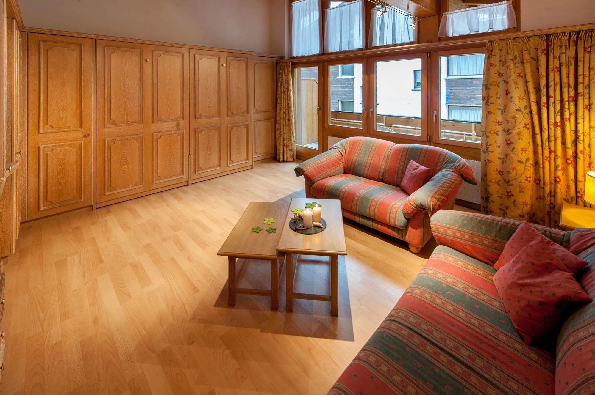 Appartements Zermatt Paradies Dış mekan fotoğraf