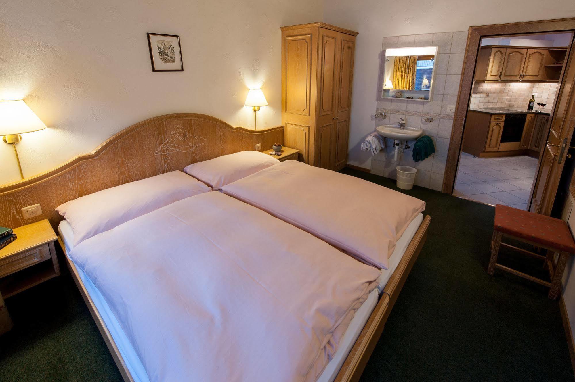 Appartements Zermatt Paradies Dış mekan fotoğraf