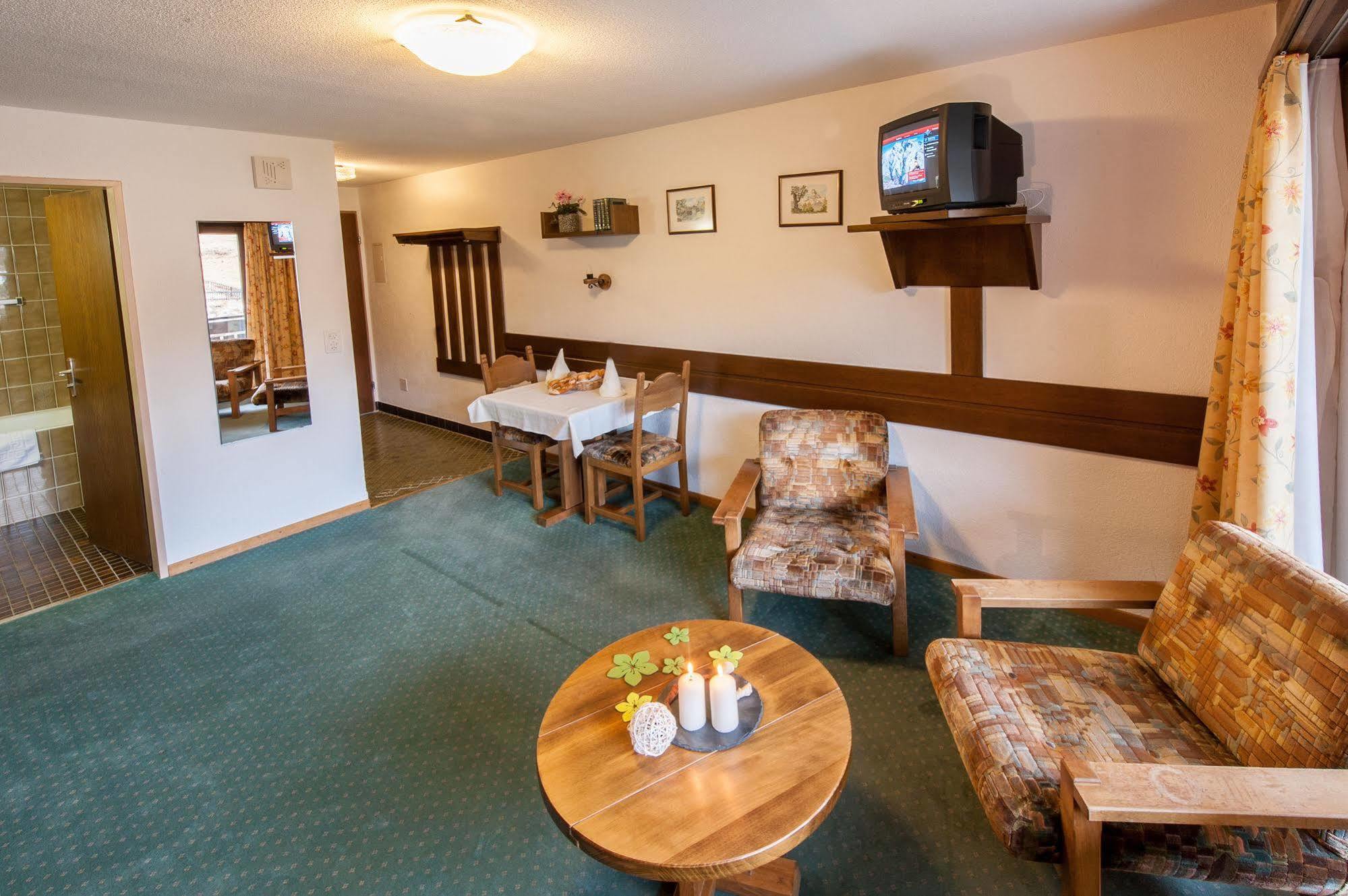 Appartements Zermatt Paradies Dış mekan fotoğraf